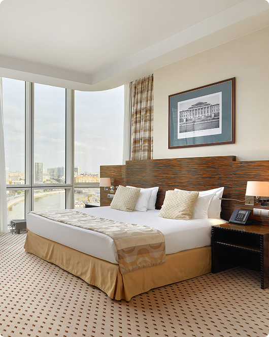 Клубный Премиум с одной двуспальной кроватью с панорамным видом